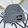 Brimless Hat Designer Men and Womens Knitted Hat Autumn Winter Wool Hat Letter Jacquard Unisex Cashmere Letter Casual Skull Outdoor Hat