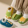 Slipper kinderen katoenjongen antislippery dikke zool pluche babymeisje kind peuter schoen zapatillas de mujer pantuflas 231127