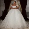 Suknie ślubne w piłce księżniczki