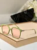 Funky zonnebril ontwerpers voor dames en heren zomer VENE stijl anti-ultraviolet retro plaat full frame brillen willekeurige doos