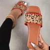 Zapatillas zapatos de mujer moda estampado de leopardo mujer 2023 verano al aire libre playa plana punta cuadrada diapositivas femeninas chanclas casuales