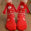 Damskie skarpetki Śliczne świąteczne magnetyczne bawełniane bawełniane Święty Mikołaj Niedźwiedź Niedźwiedź Wzór w celebrytowej para Sock Sock Mid Tube Soft with Magnet