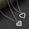 Chaînes 2023 coeur forme Pixel Couples collier Design Simple créatif noir blanc creux pendentif tour de cou colliers 2 pièces/ensemble