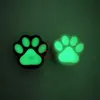 Ultimo fumo Mini 5ml Scatola di olio di cera di silicone colorato per uso alimentare Contenitore di stoccaggio non appiccicoso Contenitore di pillole Barattoli di gatto Impronta di gatto Portatile Glow In The Dark Bong Rigs Strumento DHL