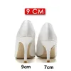 Zapatos de tacón Satén 414 Vestido blanco Color Cyrstal Rhinestone Hebilla cuadrada Punta puntiaguda Slip-on Stiletto Tacones altos Novia Talla grande 523