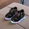Sneakers Pełny rozmiar Dzieci świecące trampki Dzieciak Księżniczka Bow for Girl