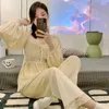 Damska odzież sutowa 2023 Zima długie rękaw Seksowne koronkowe złoto Veet Pama Sets for Women Korean Pajama odzież domowa Pijama Mjer Home ubrania