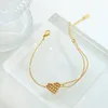 Pulseras de eslabones Tendencia de moda Diseño único Elegante Cuentas de acero Corazón Colgante Pulsera Mujer Joyería Fiesta Temperamento senior Regalos