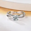 Anéis de casamento testados real solitaire para mulheres cruz oca proposta anel s925 prata d vvs laboratório diamante banda jóias 231127