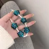 Kettingen elegante blauwe imitatie parel glazen bloem kralen ketting voor vrouw meisjes delicate sleutelbeen ketting geschenken ontwerp sieraden