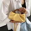 TOOT 2024 YENİ AHŞAP TOPU ÇALIŞTIRIMLARI PLEATED Bulut Çantaları Lüks PU Omuz Çantası Tasarımcı Çanta Crossbody Sevimli Satchel