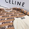 Kvinnors tröjor Miu Brev stickad Autumn/Winter Stripe Pullover Top New Loose Round Neck Long Hleeves Over tröja