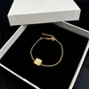 Bracelet de chaîne carrée en or pour dames classiques, bracelet de couple de style européen et américain de créateur de niche, bijoux de créateur de cadeau d'anniversaire de fiançailles DHL gratuit