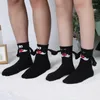 Vrouwen Sokken 2023 Leuke Kerst Magnetisch Voor Mannen Paar Grappige Creatieve Cartoon Ogen Hand In Mid Tube Puur Katoen sokken