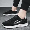 2023 Classic Fashion Comfortable Casual Shoes for Mens Breathable Black white Red Blue Athletic Shoes Jogging Shoe 5687e457346