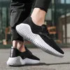 2023 Classic Fashion Comfortable Casual Shoes for Mens Breathable Black white Red Blue Athletic Shoes Jogging Shoe 5687e457346