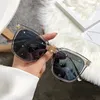 Óculos de sol verão para mulheres quadrado estilo na moda óculos de sol vintage tons óculos proteção uv400 legal streetwear eyewear