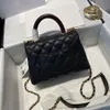 Designer Handtasche Echtes Lederklappenbeutel Luxuskettenbeutel 19 cm zartes Knockoff -Umhängetasche mit Schachtel YC225