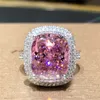 Pierścienie zespołowe Huitan Osobowość Big Pink Cubic Zirconia Wedding Pierścienie dla kobiet romantyczne ślubne ceremonia małżeństwa Pierścienie Pierścionki modne AA230426