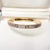 Lyxigt klassiskt guldarmband smycken kvinnors skruvmejsel tunn design roséguld diamant kärleksarmband bröllop förlovning skruv armband heta kvinnor 16cm män 19cm