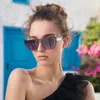 Lunettes de soleil 2024 rétro cadre carré femmes européennes et américaines pour femme conduite en plein air anti-uv lunettes de chat