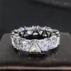 Bröllopsringar Huitan Luxury Band Promise For Women Unique Triangle Cubic Zirconia Design Top Quality Trendy Jewelry Dropship 231124