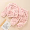 Set di abbigliamento Set per bambini Casa e bambino Abbigliamento per la casa Nuovo stile Autunno e inverno per ragazzi e ragazze Set in due pezzi spesso e caldo R231127