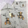 Herfst en winter baby designer nieuw merk heren en dames babyklimkleding eenvoudige katoenen onesie slaapzak met lange mouwen vijfdelige hiphop klimkleding D08