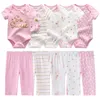 Rompers unisex cartoon 6910 stukjes katoen geboren babymeisjes kleren bodysuitspants korte mouw jongen bebes 230427