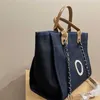 Tote clássico designer top saco c grande praia lona bolsa de luxo mulheres moda pérola ombro compras totes sacos de viagem 230411