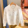 Tricots pour femmes Tees designer Xiaoxiangfeng 23 Début de l'automne Nouvelle serviette à manches longues brodée col rabattu POLO tricoté coupe ajustée et haut élégant pour femmes LHGL