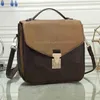 BASSA DI BAGNO DONNA STANTE STANDO PARTENZA PFERFORTO DI PATUNICO DI ALTA QUALITÀ LADY CrossBODY BASSEGGIO SUSSE318G