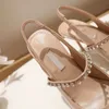 Sandals Home Shoes Designer Miu Ponto Ponto Rhinestone 2023 Novo Summer Summer Nude Fino Lacador Laca Francesa Sapatos de salto alto Sapato único NPCM J230525