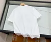 Sommer 2023 neue Muster Designer T-Shirt Mode Haifischdruck Baumwollmaterial Design Luxus lässig locker Rundhals T-Shirt Männer