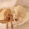 CAPS HATS Fashion Baby Petal Brim Straw Woven Hat Sun Protection Cap Barn Girls Princess Justerbar strand söt spädbarn hink 230426