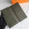 Hela designern New Herr Wallet Black Flower Long Leather har olika fickkortsplatser kommer med en låda över hela världen 2235