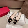 Moda Donna Sandali Pantofole Estate Belle Vivier Slip Muller Mezza traino Ciabatte Italia Trendy Slip-On in pelle verniciata Designer Casual Tacco grosso Infradito Box EU 34-40