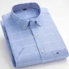 Koszule męskie S do 7xl krótkiego rękawu 100% bawełniany Oxford Soft Wygodne regularne dopasowanie Plus Size Osmijają Summer Business Men Casual Shirts 231127