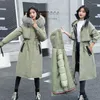 Trenchs pour femmes Manteaux d'hiver 2024 Veste d'hiver épaisse et chaude Doublure en fourrure Longue Parka Col Manteau à capuche Casual Parkas détachables Mujer