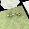 Boucles d'oreilles créoles de styliste en forme d'abeille avec coffret, clous dorés chics pour cadeau, bijoux à la mode, boucles d'oreilles en lettres