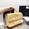 Fashion Designer bag Velvet chain Handbags size 26cm with folding gift box crossbody bag