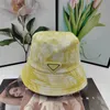 Capéu de chapéu de caçamba feminino Capata de palha para homens Caps de praia ao ar livre feminino Tampas de luxo Casquette Sunhat Bucket Caps 7 cor corante de amarração colorida