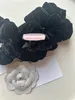 2023 fashion velvet hair rubber band metal 2C hairtie classical Scrunchies luxuryed accessries with parper vip.card