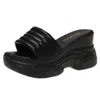 Sandaler Kvinnors plattform Summer High Heels kilar Skor för kvinna andas Mesh Female Beach Casual Sandal D1-91Sandals