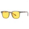 Солнцезащитные очки Evove, маленькие квадратные солнцезащитные очки с градиентом для женщин и мужчин, модные матовые черные узкие очки, винтажный дизайн