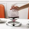 Bargereedschap 360 graden roterende wijnkaraf Tumbler Design Dispenser Kristal Loodvrij glazen kan Cadeau Home Decor Kunst Glaswerk 1500 ml Barbenodigdheden 231128