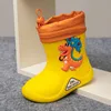 Rain Boots Children Eva borttagbar plysch Regnstövlar pojkar flickor Småbarn Vattentäta skor Lätt varma barn Vattenskor för fyra säsonger 231128