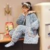 Dames Nachtkleding 2024 Koraal Fluwelen Pyjama Dames Herfst Winter Drielaags Verdikte Pluche Homewear Warm Katoen Loungewear Set