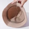 Stingy Brim Hats Cokk Buckte Hat Women Женщины зимняя осень вязаная рыбак для рыбака Solid Color Простой женский корейский Gorro 230427