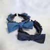 Högkvalitativ veckad denim Bow pannband Nya kvinnors klassiska lyxiga huvudbonad retro designer utsökta presentband Vinter ansikte tvätt makeup pannband